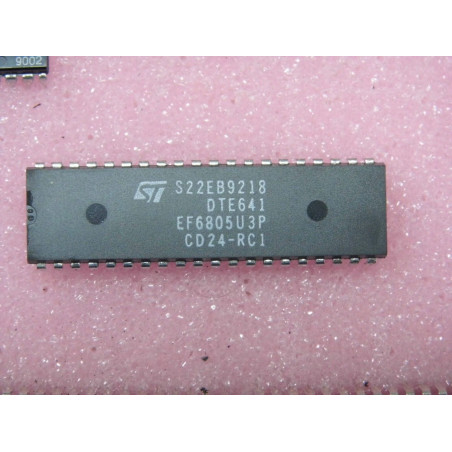 ci EF 6805 U -3P ~ ic EF6805U3P ~ 8-bit microcomputer unit ~ DIP40 (PLA039)