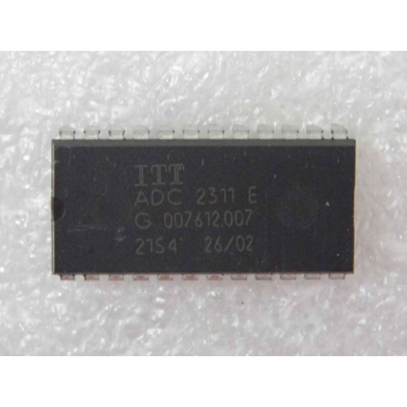 ci ADC 2311 E - ic ADC2311E - Audio A/D Converter dip24 (PLA029)