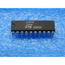 ci L 297 A ~ ic L297A ~ stepper motor controller ~ DIP, 20-Pin   (CDP1)