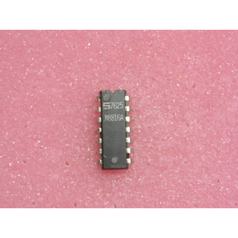 ci N 8816 A ~ ic N8816A ~ dual 4-input NAND gate ~ DIP, 14-Pin (PLA036)