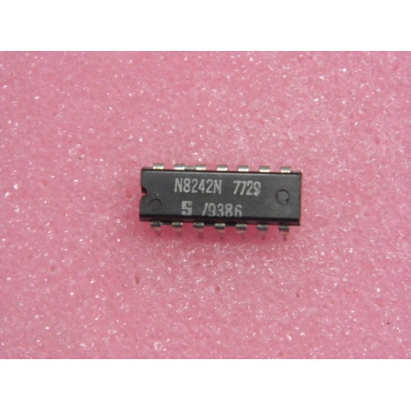 ci N 8242 N ~ ic N8242N ~ quad 2-input XNOR gates ~ DIP, 14-Pin (PLA037)