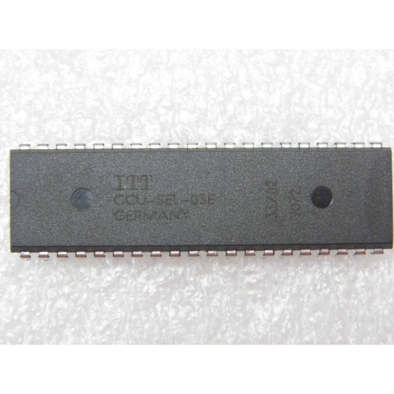 ci CCU-SEL-03E de chez ITT ~ dip40 (PLA007)