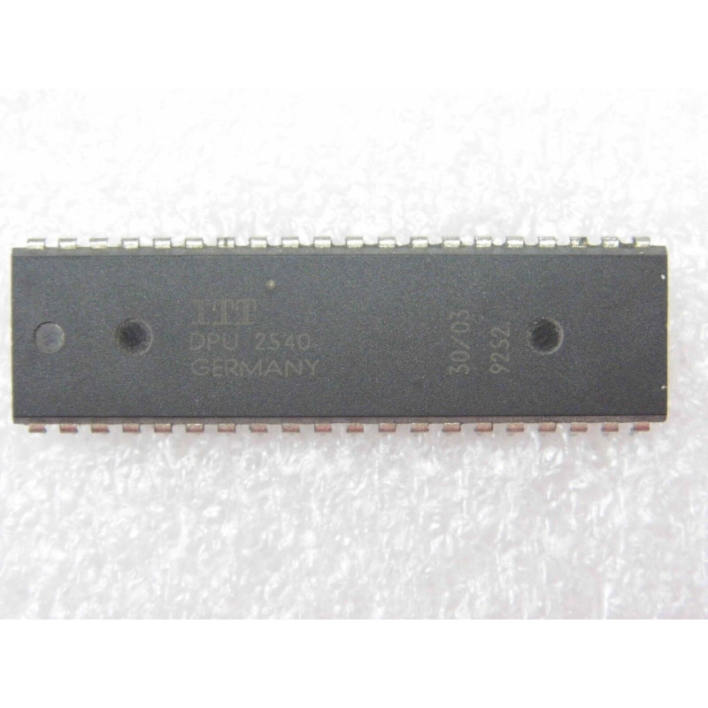 ci DPU 2540 - ic DPU2540 - CTV Deflection Processor de chez ITT ~ dip40 (PLA030)