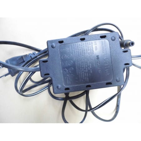 bloc alimentation Hewlett Packard C2176A 30Vdc .4A 12W in:230Vac 50Hz 100mA 23VA