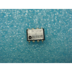 Lot x2 - ci MC 3423 P - ic...