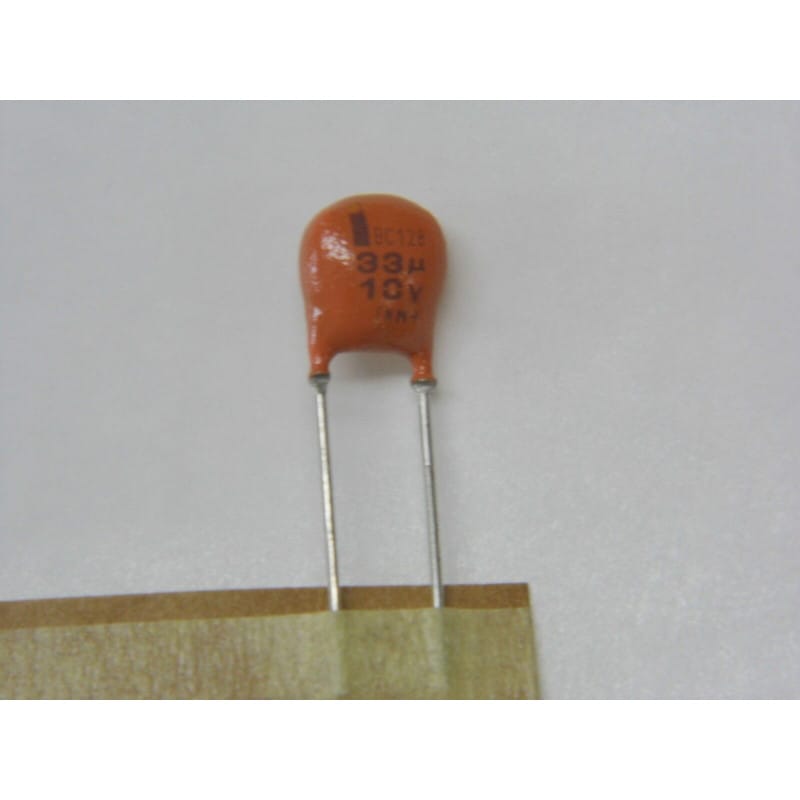 Lot de 10 - capacitor condo condensateur TAG 10v 33µF 33uF 33MF pas de 5.08mm