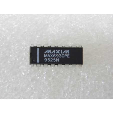 ci MAX 693 CPE / ic MAX693CPE - dip16 (PLA021)