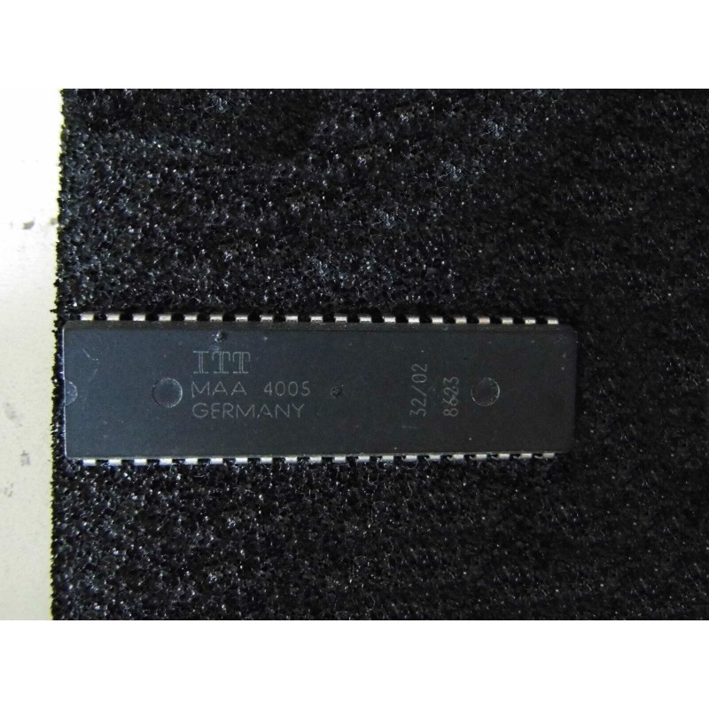 ci MAA4005 / ic MAA 4005 - dip40 (pla015)