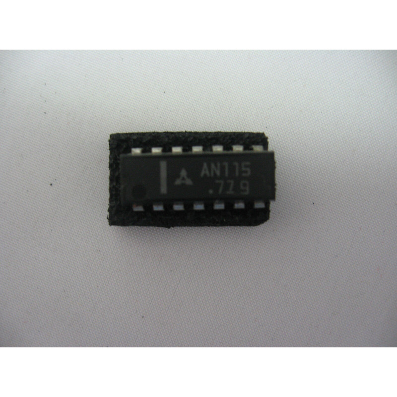 Lot de 2 - ic AN115 (ci AN 115) de chez Panasonic