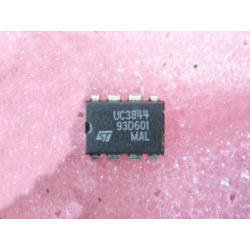 Lot de 2 : ci UC 3844 /...