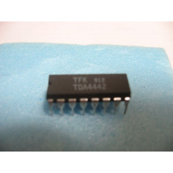 ic TDA 4442 / ci TDA4442...