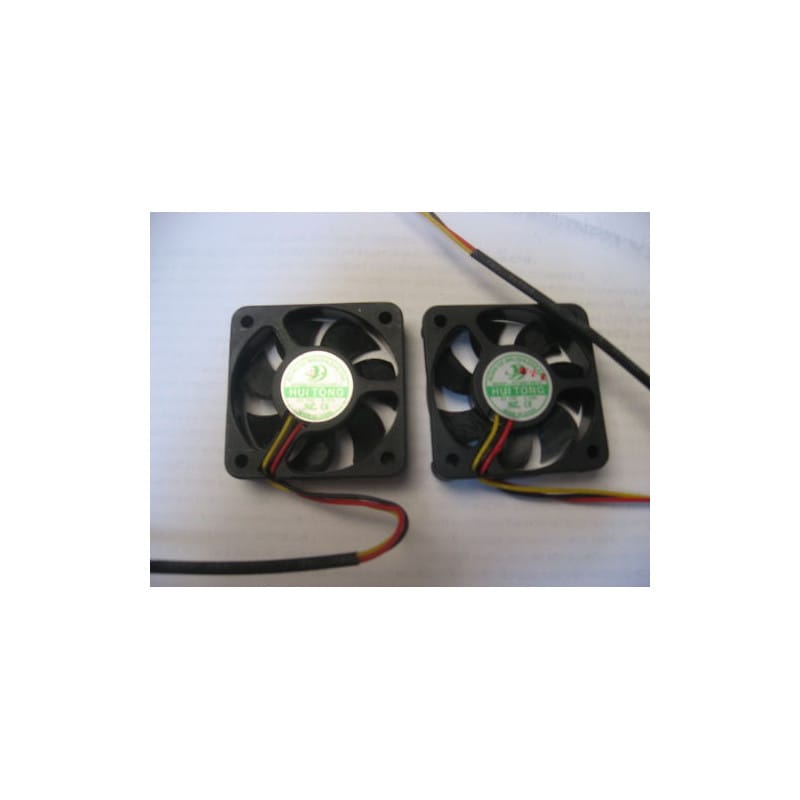 Lot de 2 Ventilateurs 12V 0.1A 50 x 50mm en 10mm  ROHS