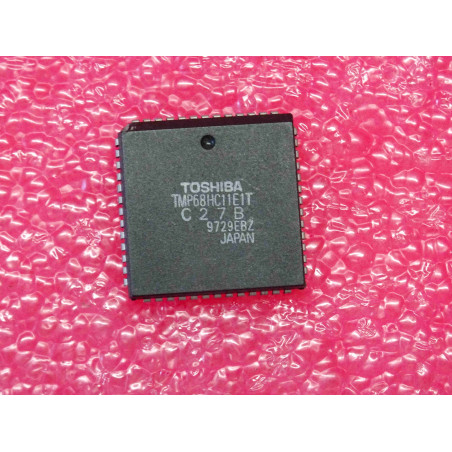 ci TMP 68HC11 E1T ~ ic TMP68HC11E1T ~ 68HC11 family ~ 68HC11 MCU microcontroller 52-pin PLCC