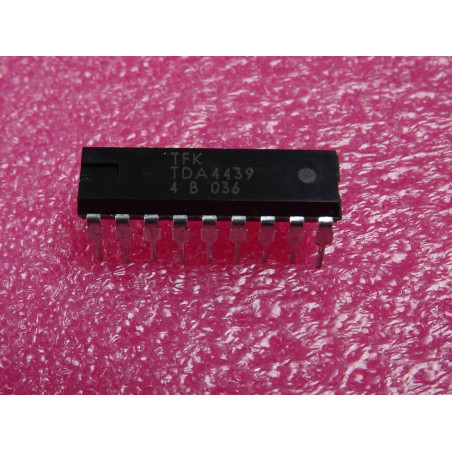 ci  TDA4439 - DA 4439 ic TELEFUNKEN DIP18