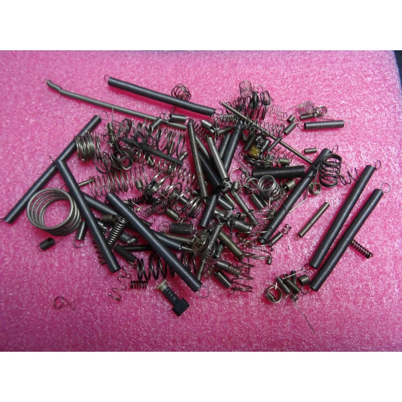 Lot de 150gr de Divers Ressorts neufs et occasions 0.15Kg