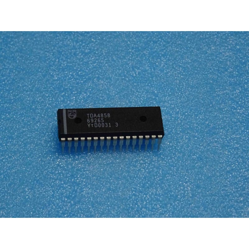 ci TDA4858 ~ ic TDA4858 de chez PHILIPS  (PLA010)