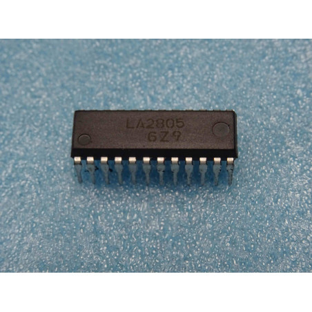 ci LA2805~ ic LA2805 dip  (PLA024)