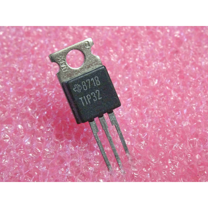 Lot de 4: transistor TIP 32 ~40W PNP power transistor TIP32 (complementary NPN TIP31) Vce 40V Ic 3A hFE 10 at 4V 3A TO-220 (5P1)