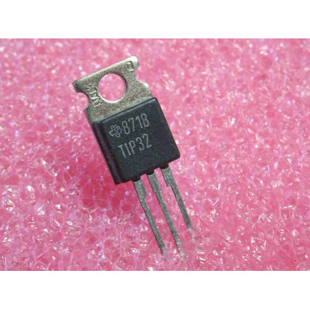 Lot de 4: transistor TIP 32 ~40W PNP power transistor TIP32 (complementary NPN TIP31) Vce 40V Ic 3A hFE 10 at 4V 3A TO-220 (5P1)