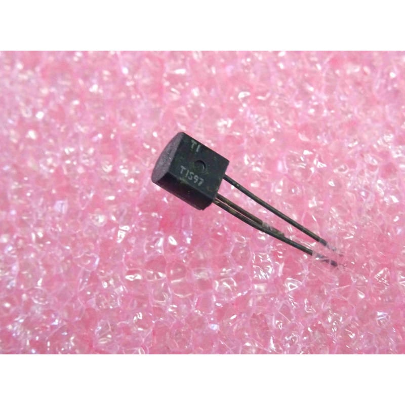 Lot de 3: transistor TIS 97 ~ 360mW Si NPN transistor TIS97 ~ Uce 40V , Ic 0.2A , hFE 250 ~ TO-92 (4I1)