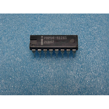 ci P8216 ~ P8216 Boîtier dip16 de chez Intel (PLA003)