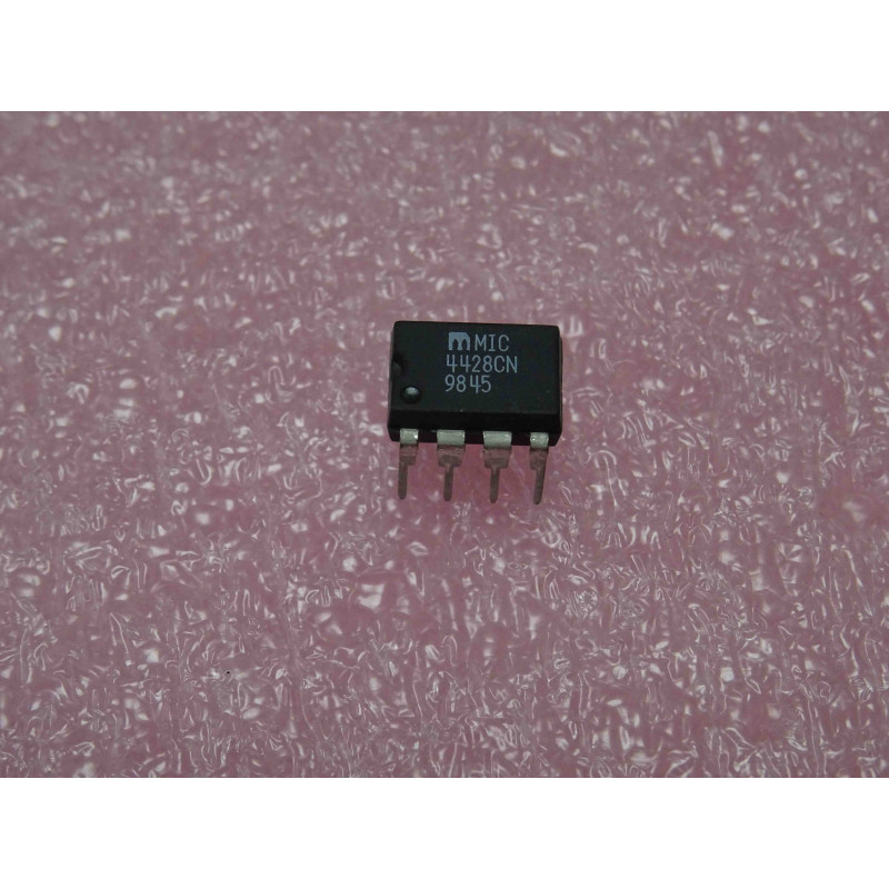 ci MIC 4428 CN ~ ic MIC4428CN ~ dip8 de chez Microchip (PLA027)