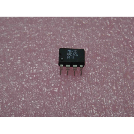 ci MIC 4428 CN ~ ic MIC4428CN ~ dip8 de chez Microchip (PLA027)