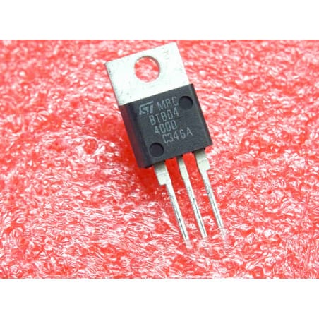 Lot de 2: triac BTB 04 -400 D ~ 4A 400V sensitive gate triac BTB04-400D ~ non insulated ~ TO-220AB (L9A)