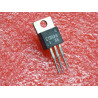 transistor 2SC 1913 A ~ NPN Si power transistor 2SC1913A (complement PNP 2SA913A) ~ Vce 180v , Ic 1A ~ boîtier TO-220 (5P2)