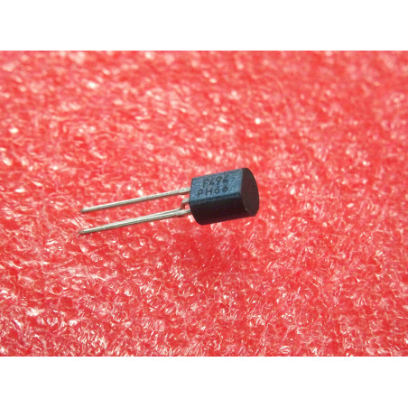 Lot de 10: transistor BF 494 ~ NPN medium frequency RF small signal applications BF494 ~ Vce 20V , Ic 30mA ~ TO-92E (5P1)