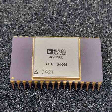 ci AD572BD ~ ic AD572 BD Integrated Circuit Boîtier dip  Analog Devices (TIRO1)