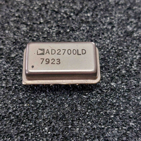 ci AD2700LD ~ ic AD2700 LD de chez Analog devices (TIRO1)