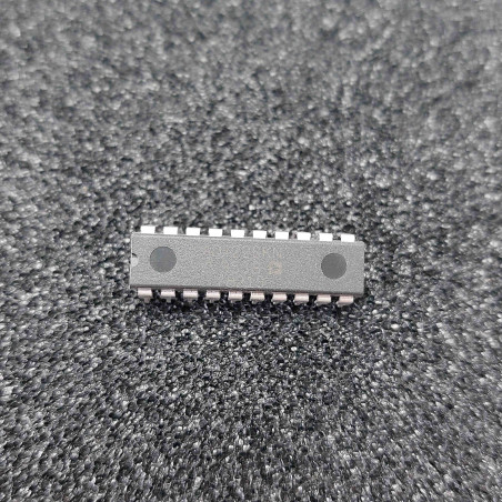 ci AD7226KN ~ ic AD7226 KN Intégrated Circuit dip20 de Analog Devices (TIRO1)