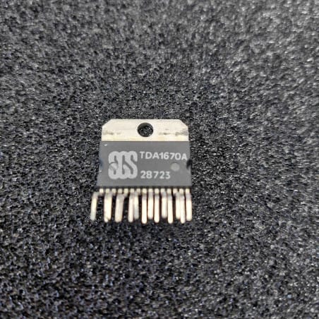 ci TDA1670A ~ ic TDA1670 A Integrated Circuit de chez ST  ci NOS