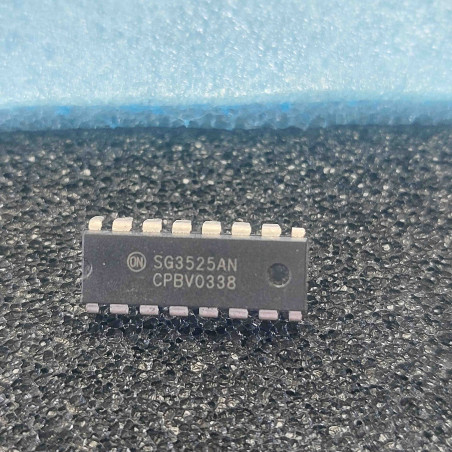 ci SG3525AN ~ SG3525 AN dip16 de chez Motorola (PLA014)