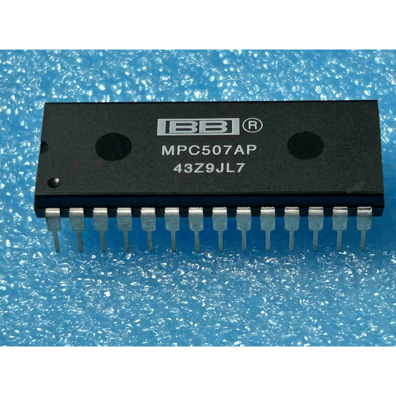 ci MPC507AP ~ ic MPC507 AP ~ dip 28 de chez BURR-BROWN INTEGRATED CIRCUIT NOS (TIRO 04)