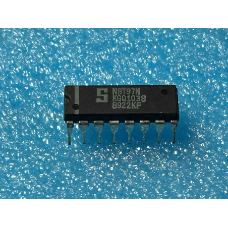 ci N8T97N ~ ic N8T97 N ~ dip 16 de chez SIGNETICS INTEGRATED CIRCUIT NO (TIRO 04)