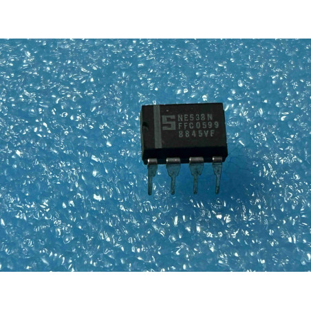 ci NE538N ~ ic NE538 N dip8 de chez SIGNETICS IC NOS (TIRO04)