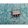 ci NE5530N ~ ic NE5530 N (═ 2 * NE530) dip8 de chez SIGNETICS IC NOS (TIRO04)