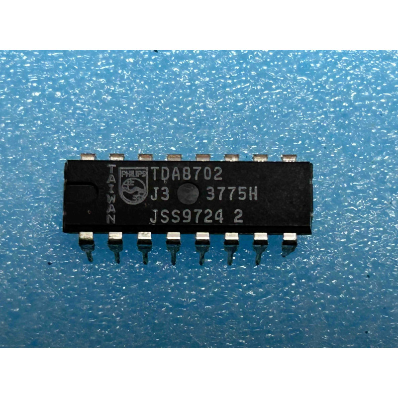 ic TDA 8702 / ci TDA8702 PHILIPS DIP16  Neuf