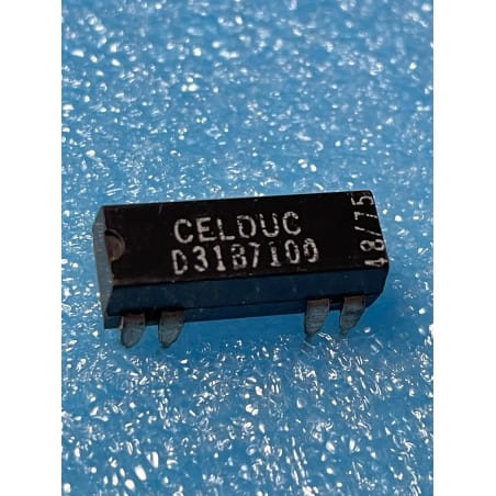 Relais Reed D31B7100 ~ Relay Reed D32A7100 CELDUC (5A1)