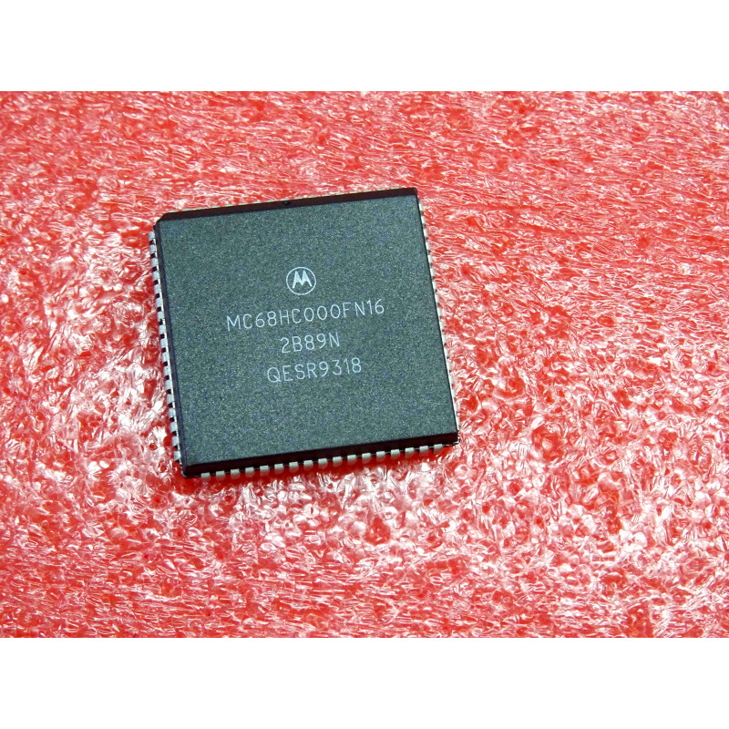 ci motorola MC 68HC000 FN 16 ~ ic MC68HC000FN16 ~ 16MHz low power 68000 CPU ~ PLCC68 microprocessor (5R5)