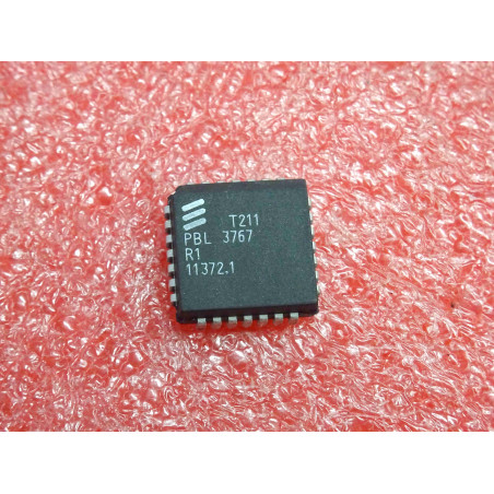 ci Ericsson CMS PBL 3767 ~ ic SMD PBL3767 ~ subscriber line interface circuit SLIC ~ 28-pin PLCC (4B3)