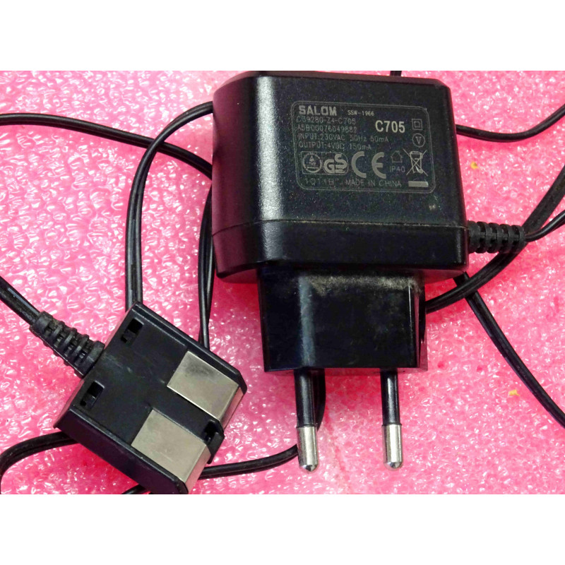 alimentation SALOM C39280-Z4-C705 A5B00076049882 pour gigaset ~ input 230Vac 50Hz 50mA ~ output 4Vdc 150mA 0.15A