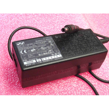 bloc alimentation AD3110 CP132531-01 ~ input 100Vac 0.36A-240Vac 0.2A 50-60Hz ~ output 5Vdc 2.4A