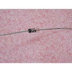 Lot x2 : diode AA 143 ~...