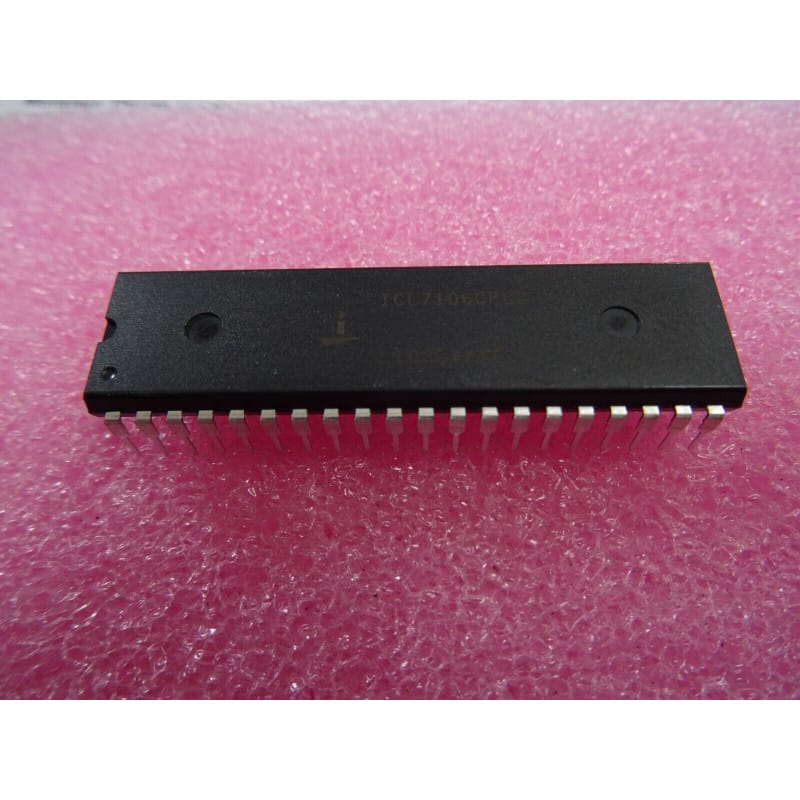 ci ICL7106CPLZ ~ ic ICL 7106 CPLZ ~ 3½ digit, LCD display A/D converter (PLA042)