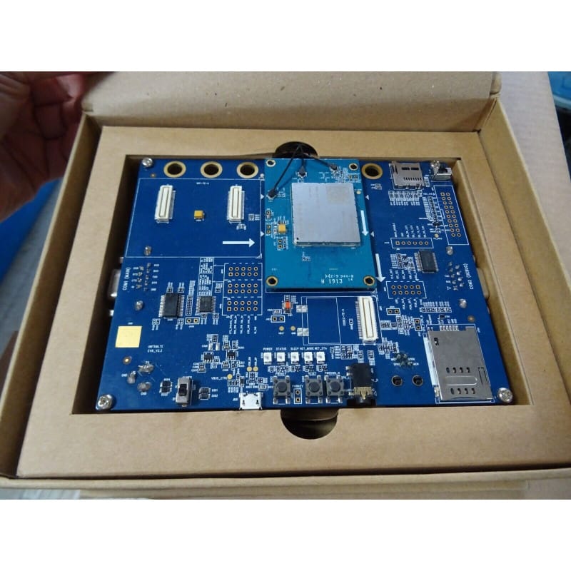 Quectel UMTS&LTE-EVB-KIT module sans fil UMTS & LTE EVB KIT D'ÉVALUATION Q1-A232