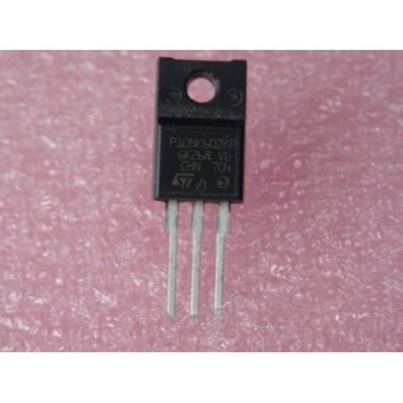 Lot de 2p P10NK60ZFP / STP10NK60ZFP / TRANSISTOR MOSFET TO-220FP 2 PIECES