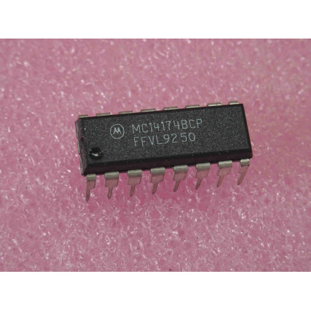 ci MC14174 BCP ~ ic MC14174BCP ~ Hex Type D Flip-Flop ~ DIP16 Motorola (TIRO04)